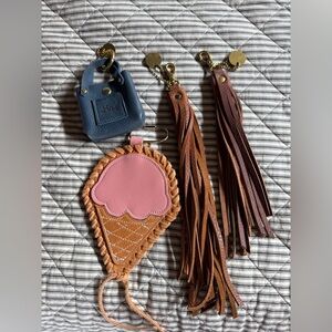 HH Dry Goods set of bag accessories